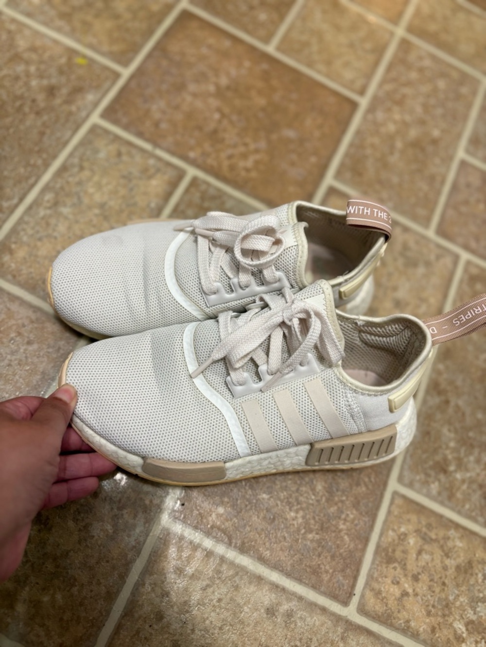 Adidas NMD R1 Size 7 Pre-owned